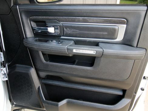 Used 2018 RAM 1500 Limited AWD/4WD image 35