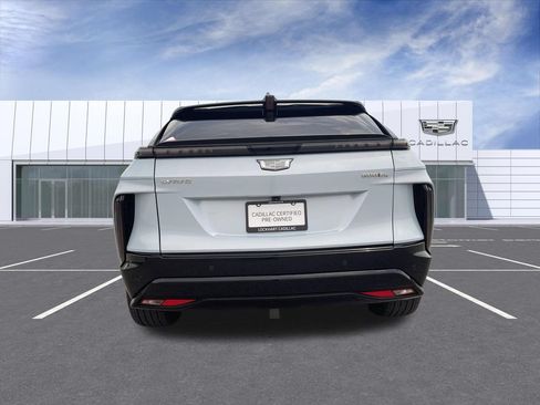 Certified 2024 Cadillac Lyriq Sport AWD/4WD image 7