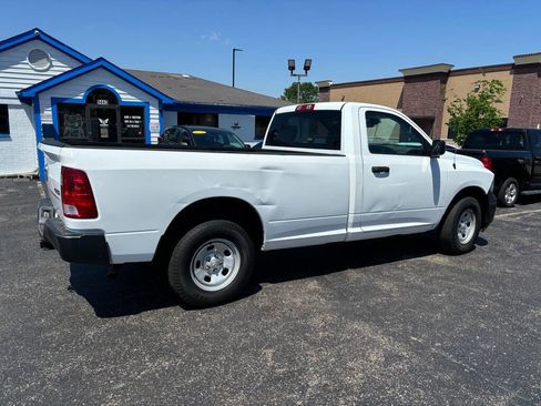 Used 2016 RAM 1500 Tradesman AWD/4WD image 4