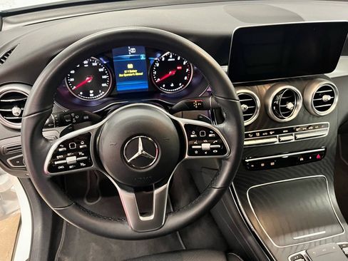 Used 2022 Mercedes-Benz GLC 300 image 17