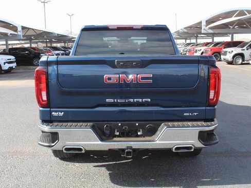 Used 2023 GMC Sierra 1500 SLT w/ SLT Premium Package image 4