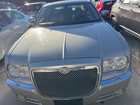 Used 2006 Chrysler 300 C image 14
