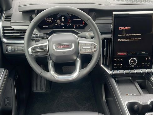 New 2026 GMC Acadia Elevation image 16