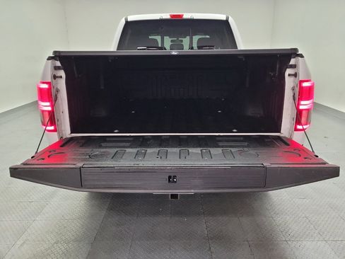 Used 2018 Ford F150 XLT w/ Equipment Group 302A Luxury AWD/4WD image 29