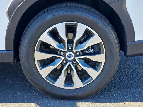 Used 2023 Subaru Outback Limited XT image 10