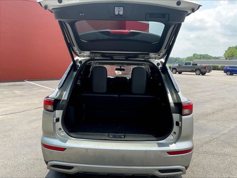 Used 2024 Mitsubishi Outlander SE Black Edition AWD/4WD image 33