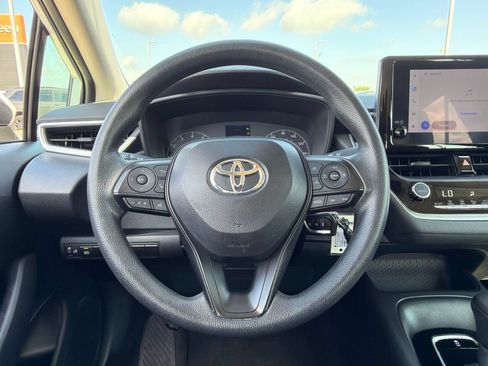 Used 2024 Toyota Corolla LE FWD image 20