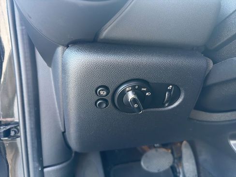 Used 2024 MINI Cooper S FWD image 11