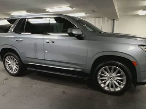 Certified 2023 Cadillac Escalade Premium Luxury AWD/4WD image 2