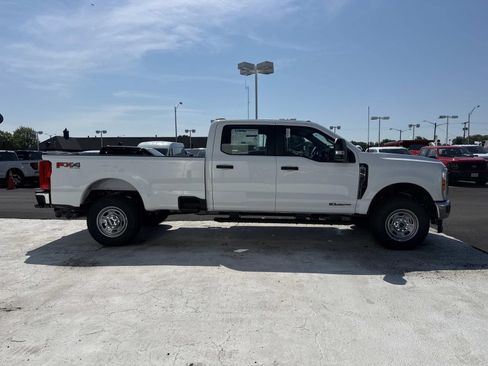 New 2026 Ford F350 XL w/ XL Driver Assist Package AWD/4WD image 2