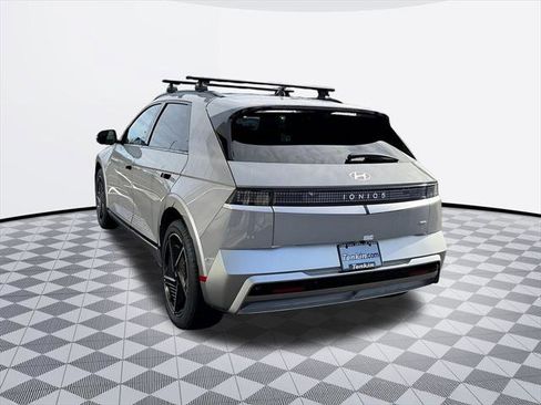New 2026 Hyundai Ioniq 5 Limited image 5