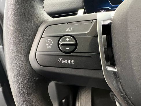Certified 2025 BMW X2 xDrive28i AWD/4WD image 18