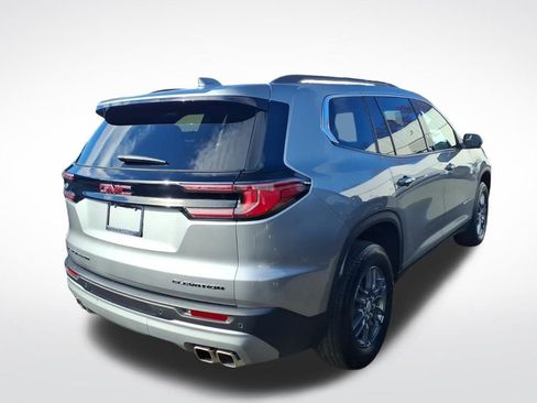 Used 2025 GMC Acadia Elevation AWD/4WD image 6