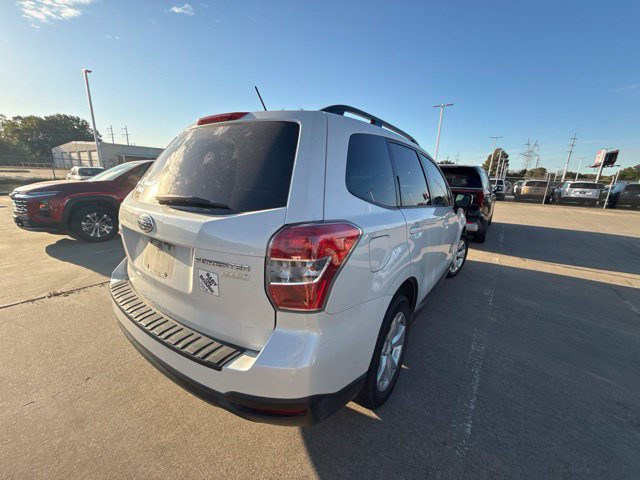 Used 2015 Subaru Forester 2.5i Premium AWD/4WD image 8