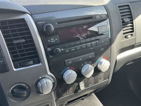 Used 2012 Toyota Tundra Double Cab 5.7L FFV V8 6-Spd A w/ TRD Off-Road Pkg image 30