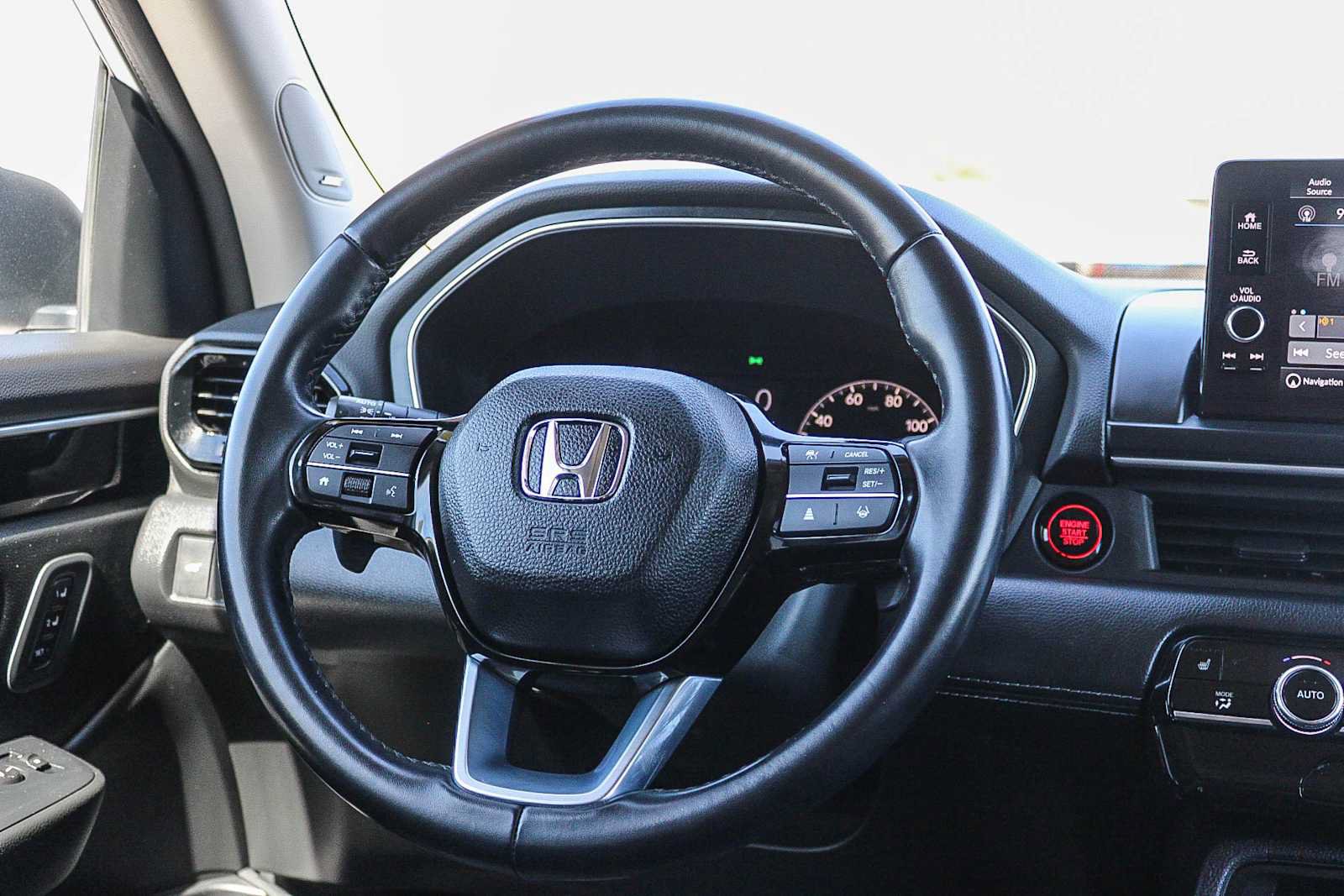 Certified 2024 Honda Pilot Touring image 15