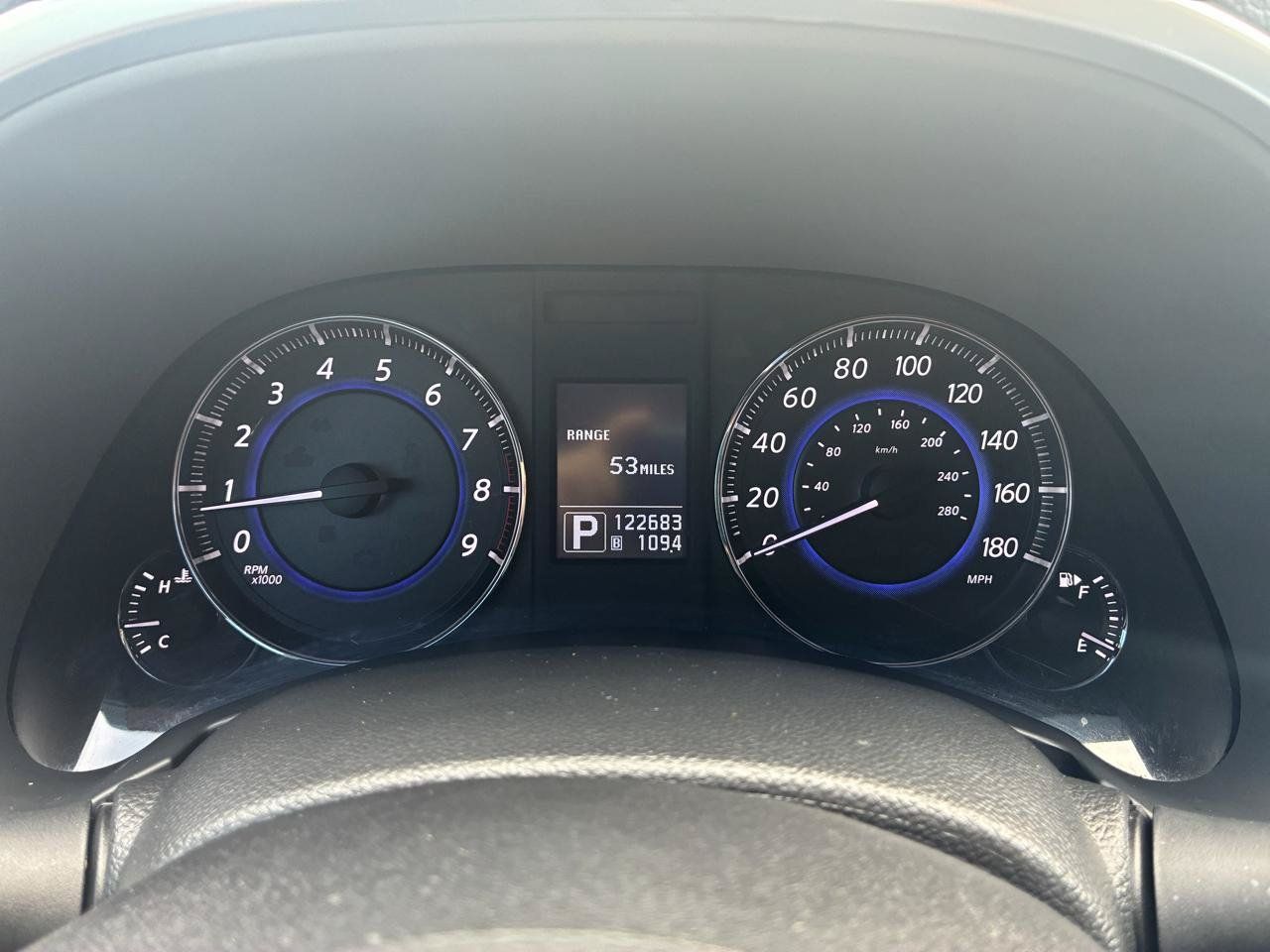 Used 2013 INFINITI FX37 AWD w/ Premium Pkg image 32
