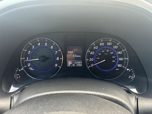 Used 2013 INFINITI FX37 AWD w/ Premium Pkg image 32