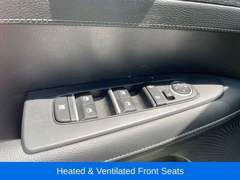 Used 2023 Kia Forte GT-Line w/ GT-Line Premium Package FWD image 17
