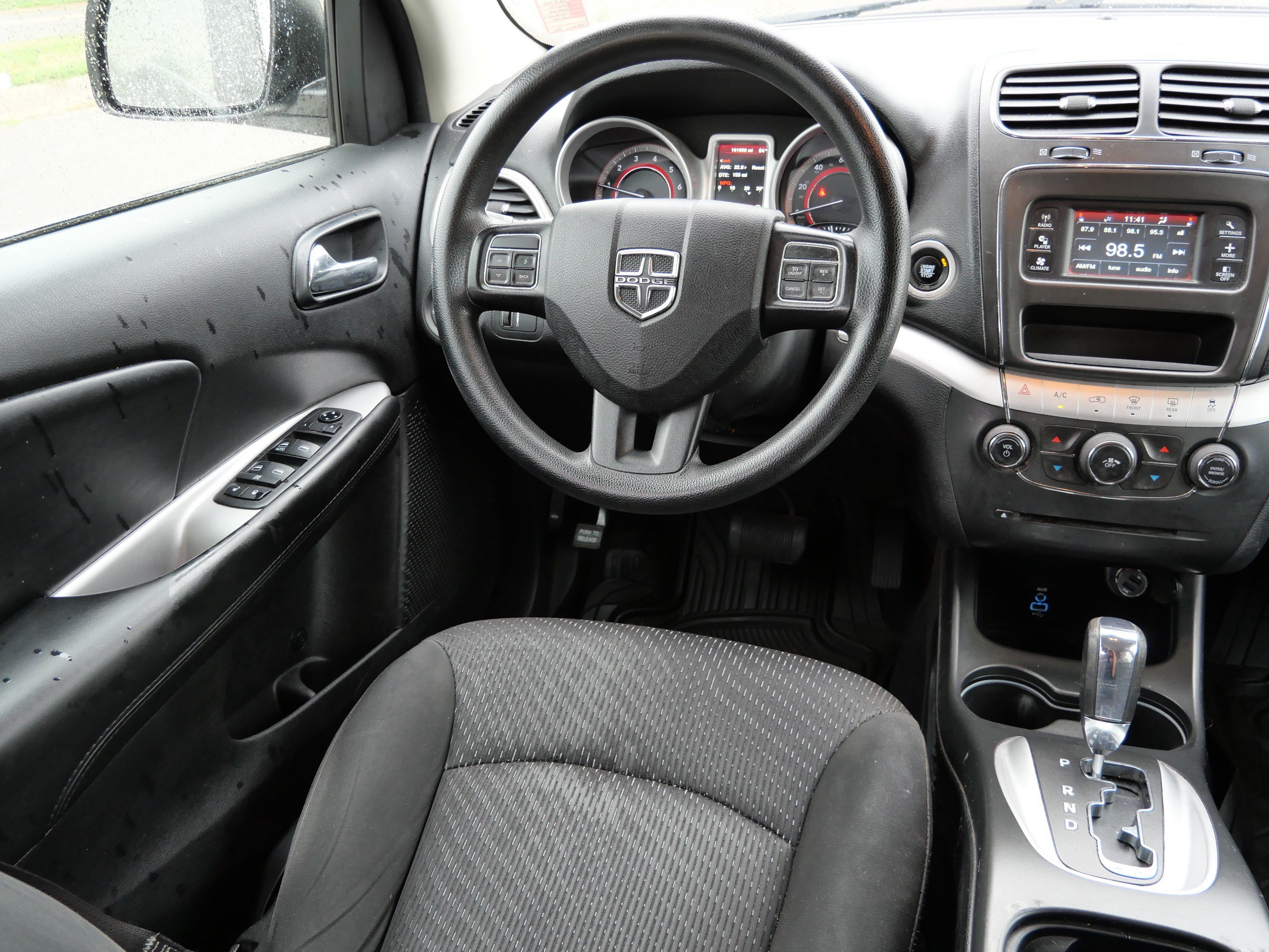 Used 2017 Dodge Journey SE FWD image 9