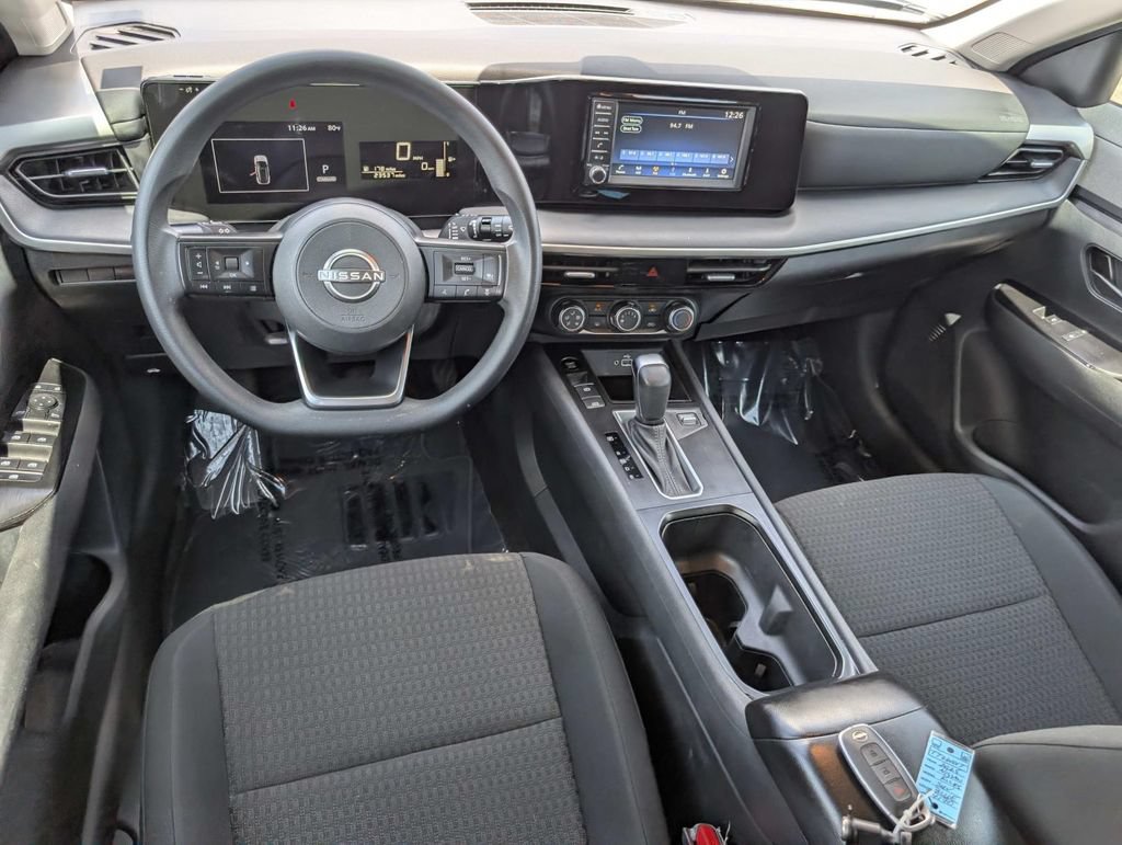 Used 2025 Nissan Kicks S FWD image 19