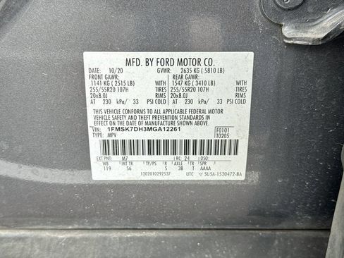 Used 2021 Ford Explorer XLT w/ Equipment Group 202A RWD image 5