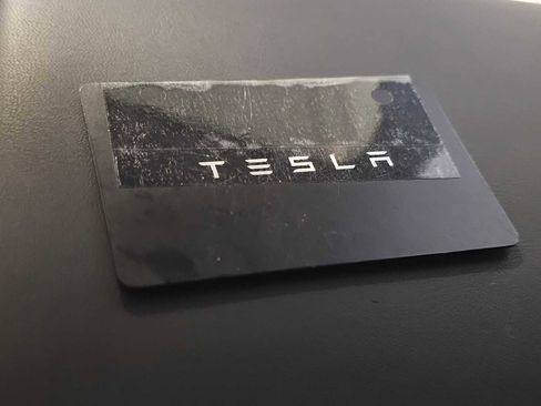 Used 2023 Tesla Model Y AWD image 40