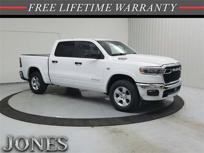 New 2026 RAM 1500 4x4 Crew Cab