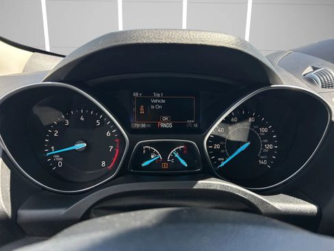 Used 2018 Ford Escape SE w/ SE Sync 3 Package image 14