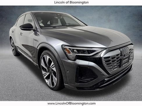 Used 2024 Audi Q8 e-tron Prestige w/ Prestige Package AWD/4WD image 8