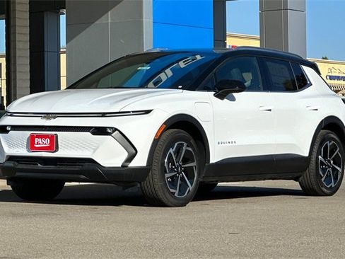 New 2026 Chevrolet Equinox EV LT image 10