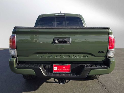 Certified 2022 Toyota Tacoma TRD Sport image 4