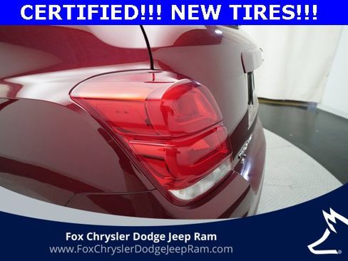 Used 2022 Chevrolet Trax LT w/ LT Convenience Package image 31