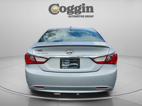 Used 2013 Hyundai Sonata GLS w/ Popular Equipment Pkg image 4