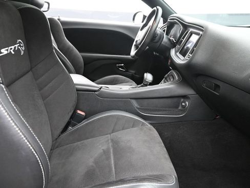 Used 2019 Dodge Challenger SRT Hellcat Redeye RWD image 9