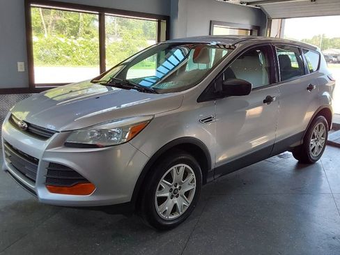 Used 2013 Ford Escape S FWD image 10