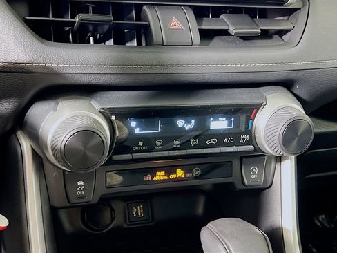 Certified 2025 Toyota RAV4 LE FWD image 15