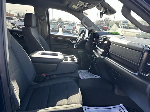 Used 2022 Chevrolet Silverado 1500 LT image 25