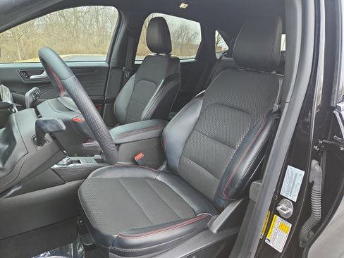 Used 2024 Ford Escape ST-Line w/ Tech Pack #1 image 13