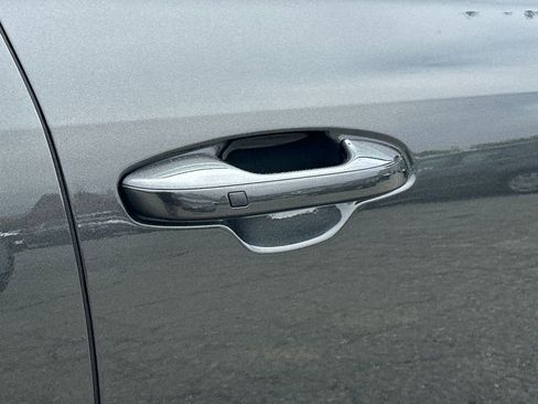 New 2026 Kia Niro Wind FWD image 10