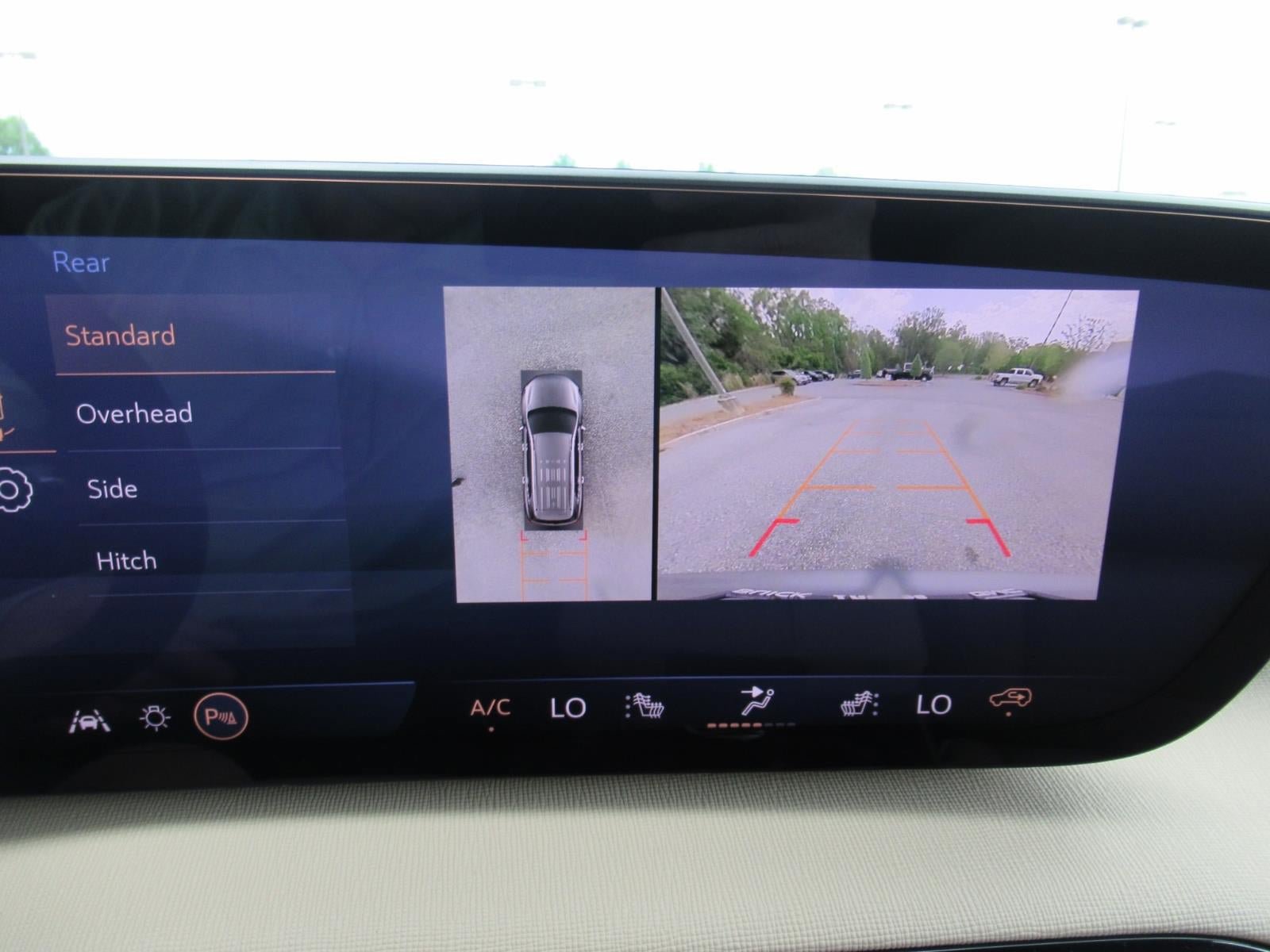 New 2026 Buick Enclave Preferred w/ LPO, Floor Liner Package FWD image 29