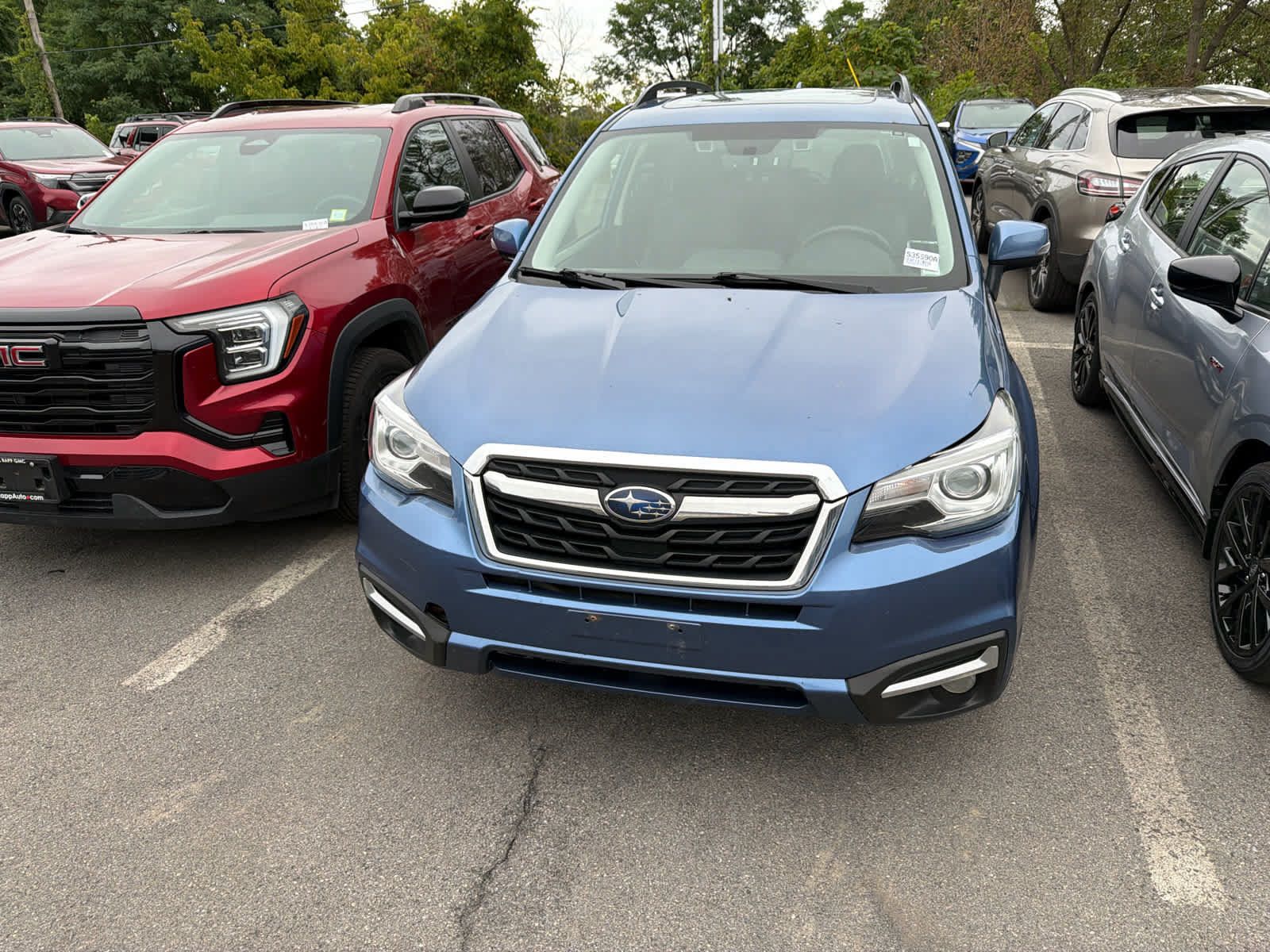 Used 2017 Subaru Forester 2.5i Touring AWD/4WD image 4