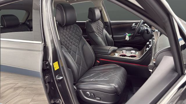 Used 2025 Genesis GV80 3.5T Prestige AWD/4WD image 25