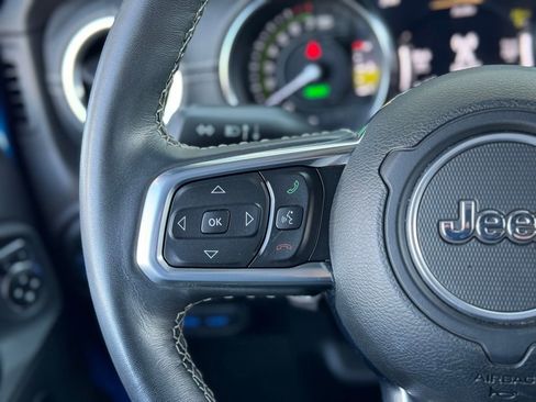 Used 2021 Jeep Wrangler Unlimited Sahara w/ Cold Weather Group image 6