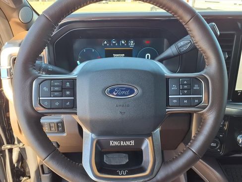 New 2026 Ford F350 King Ranch w/ FX4 Off-Road Package image 19