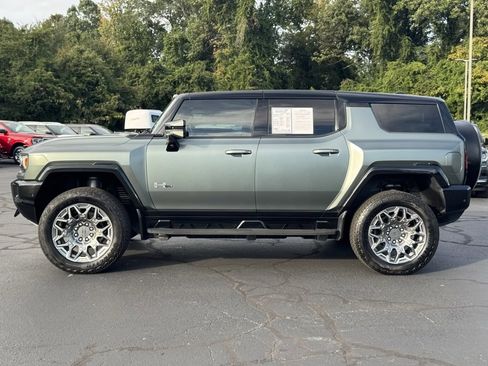 Used 2024 GMC Hummer EV 3X image 3