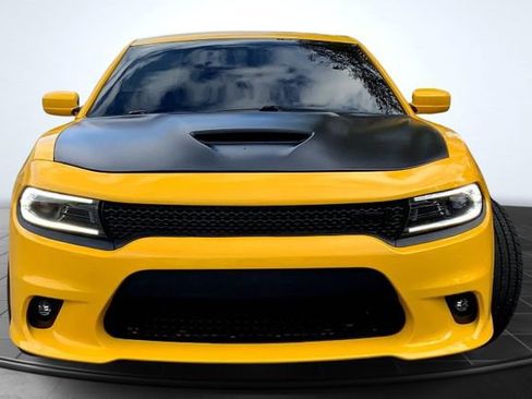 Used 2017 Dodge Charger R/T Scat Pack w/ Dynamics Package image 2
