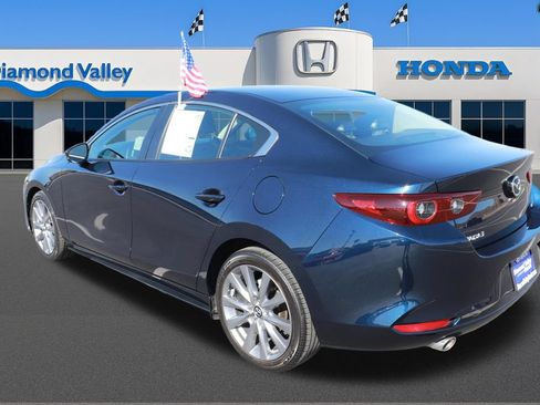 Used 2024 MAZDA MAZDA3 s FWD image 4