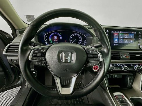 Used 2019 Honda Accord Touring image 12