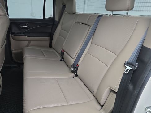 Used 2018 Honda Ridgeline RTL-T image 13